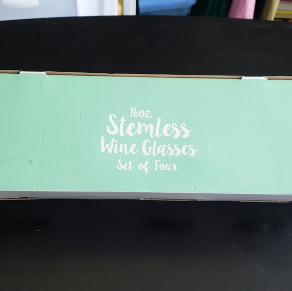 NWOT-Stemless Wine Glasses - set of 4 - Picture 6 of 6